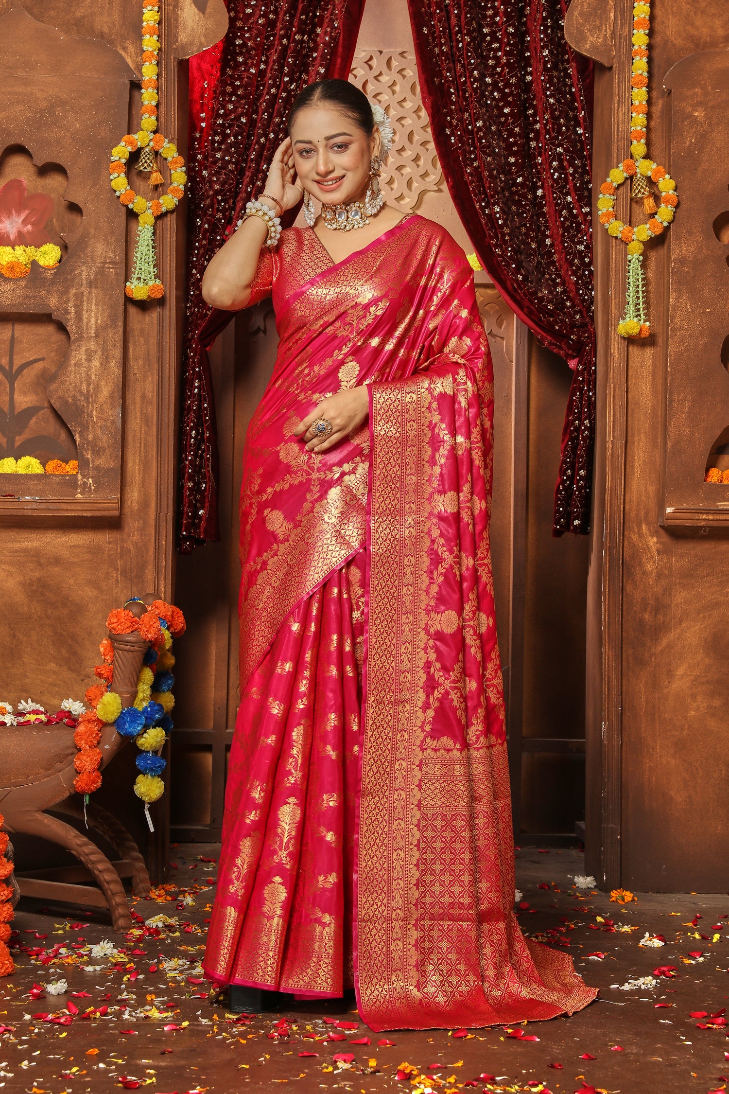 Gold & Silk Entwined—The Splendid Craft of Brocade Sarees