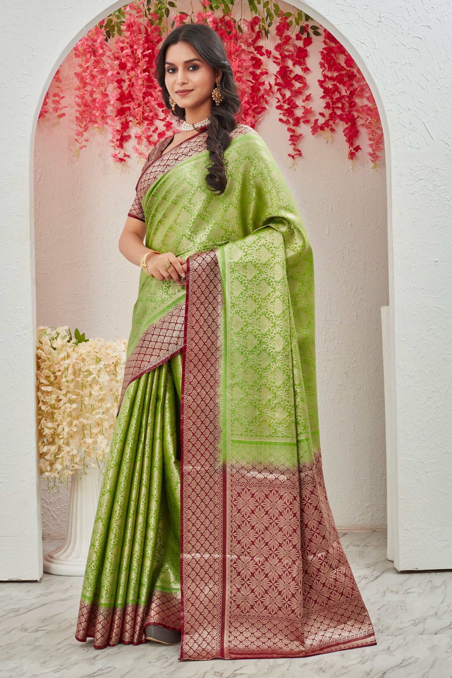 Premium Weaving Work Saree In Pure Mysore Silk Ideal For Festivals And Functions
