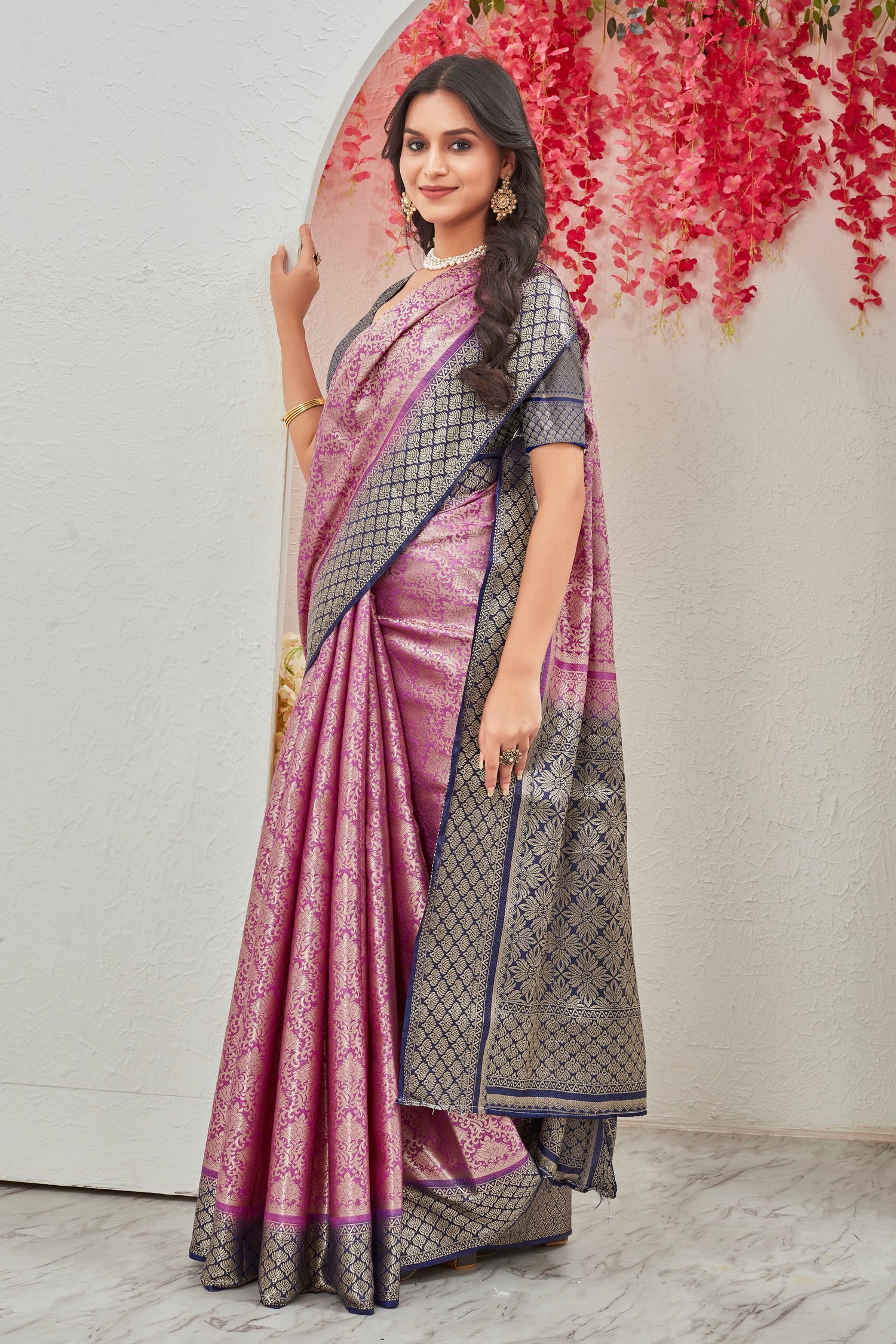 Elegant Mysore Silk Designer Saree With Traditional Weaving For Festive Occasions
