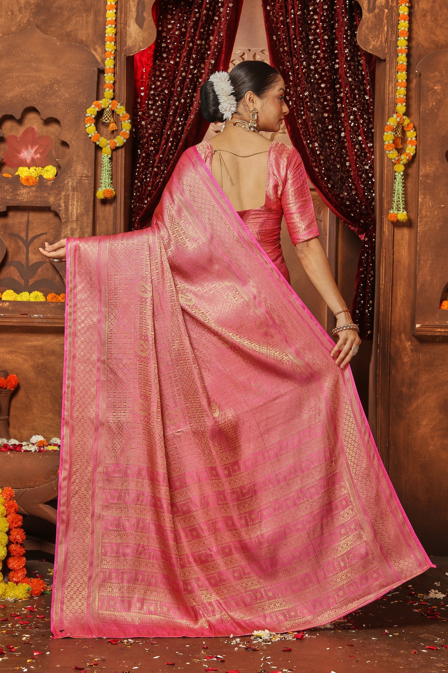 Traditional Zari Woven Designer Silk Saree For Brides