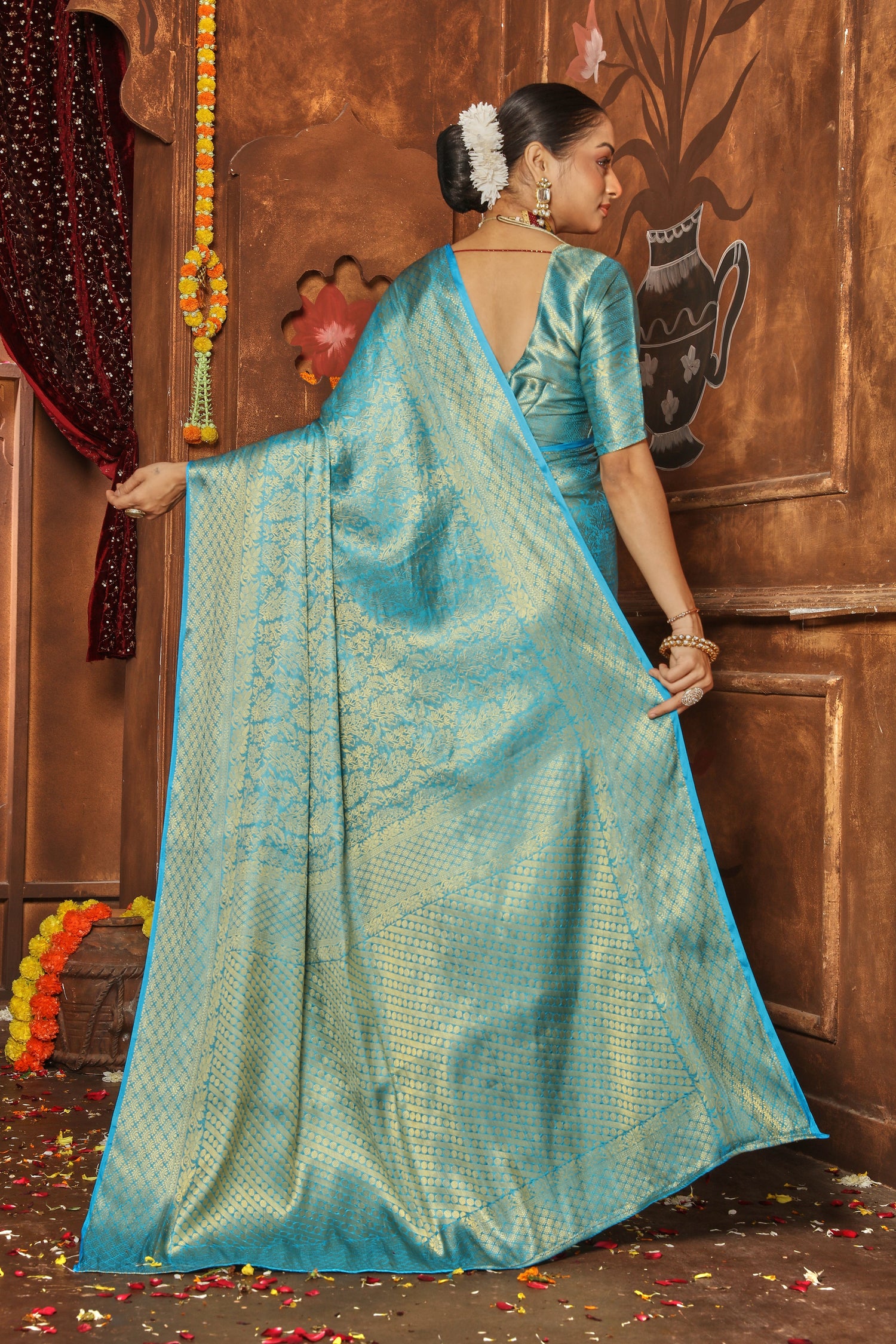 Classic Banarasi Brocade Silk Saree For Cultural Events