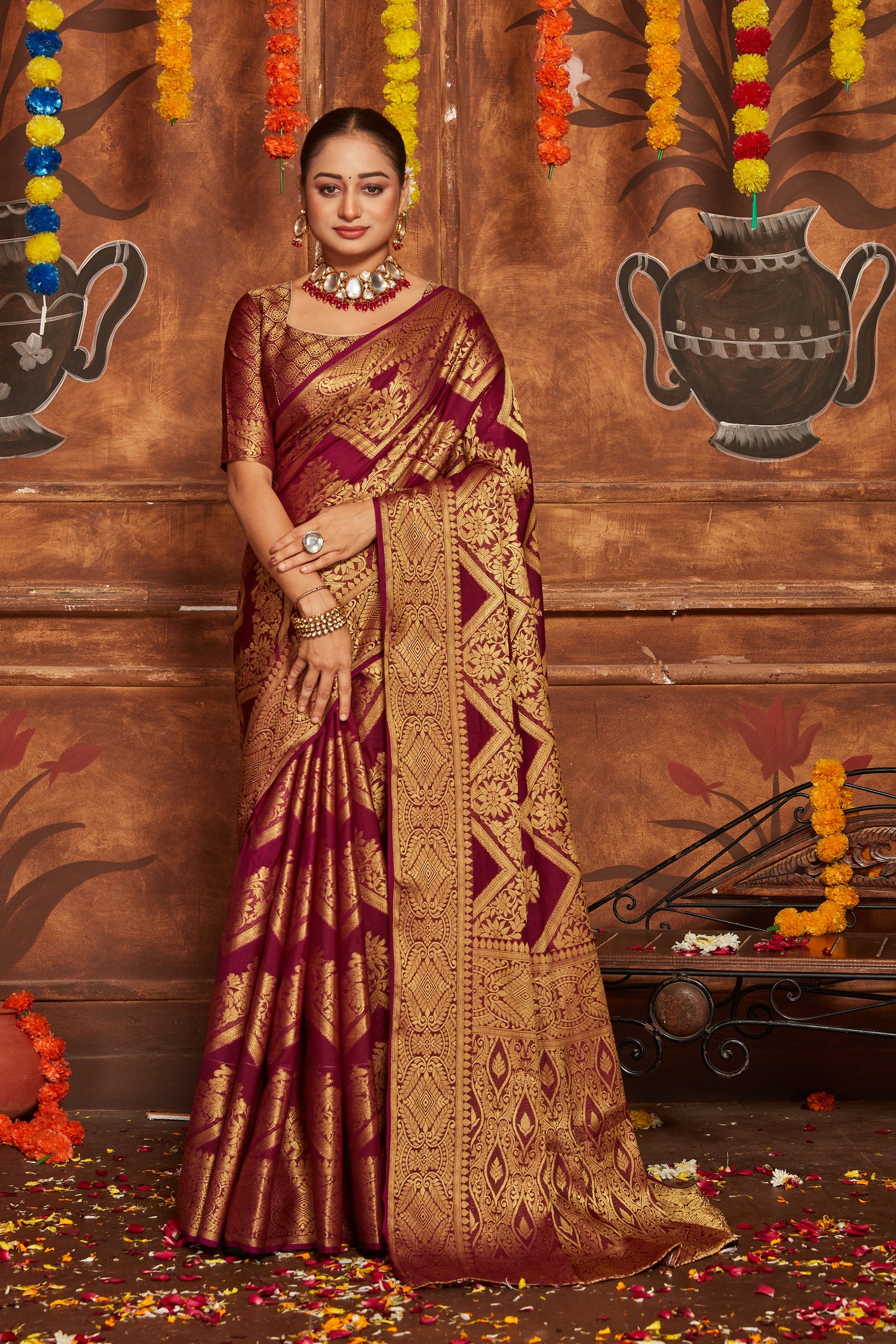 Heritage Style Banarasi Zari Weaving Silk Saree