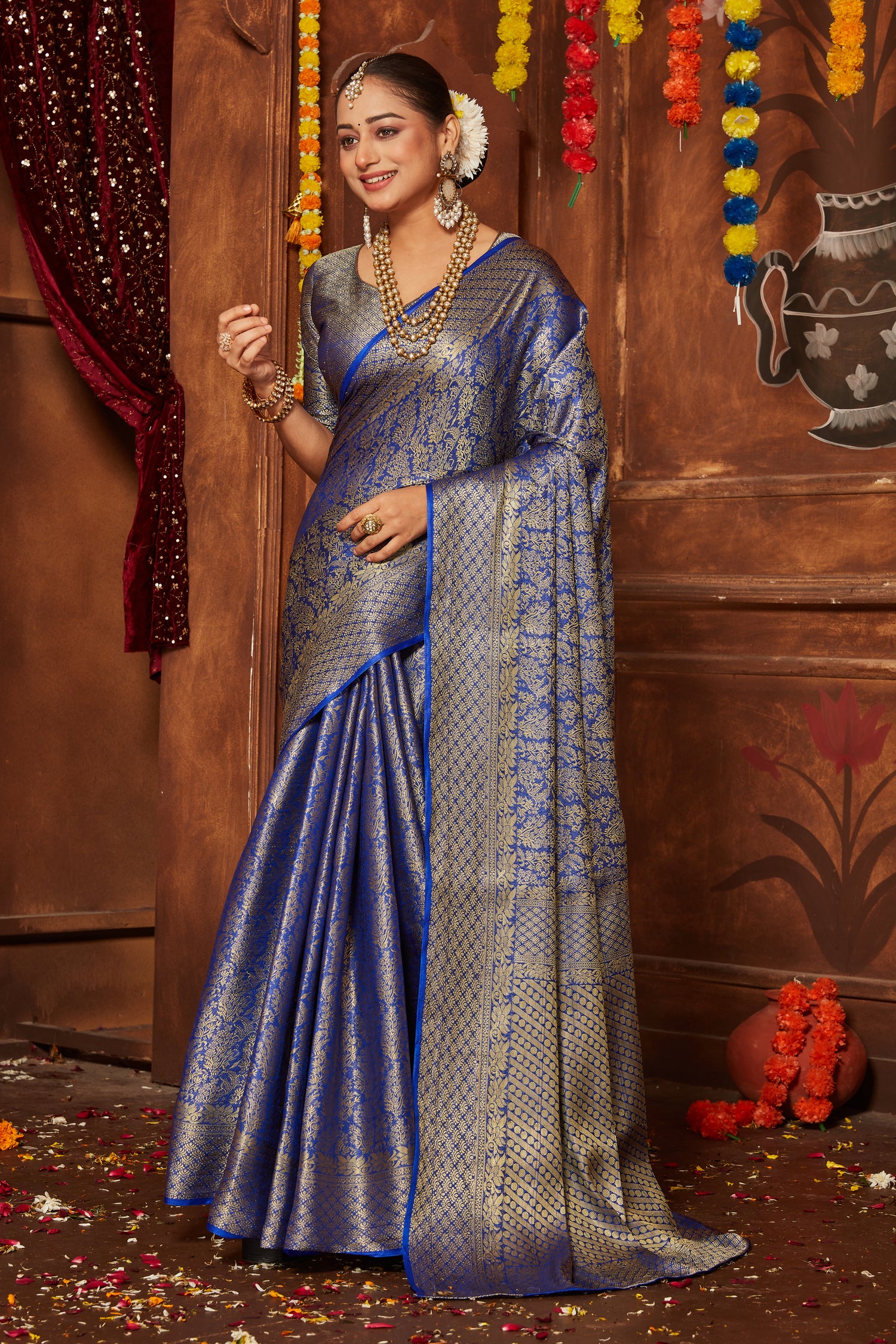 '- Glistening Gold & Lustrous Weaves: Elevate Your Ethnic Wardrobe