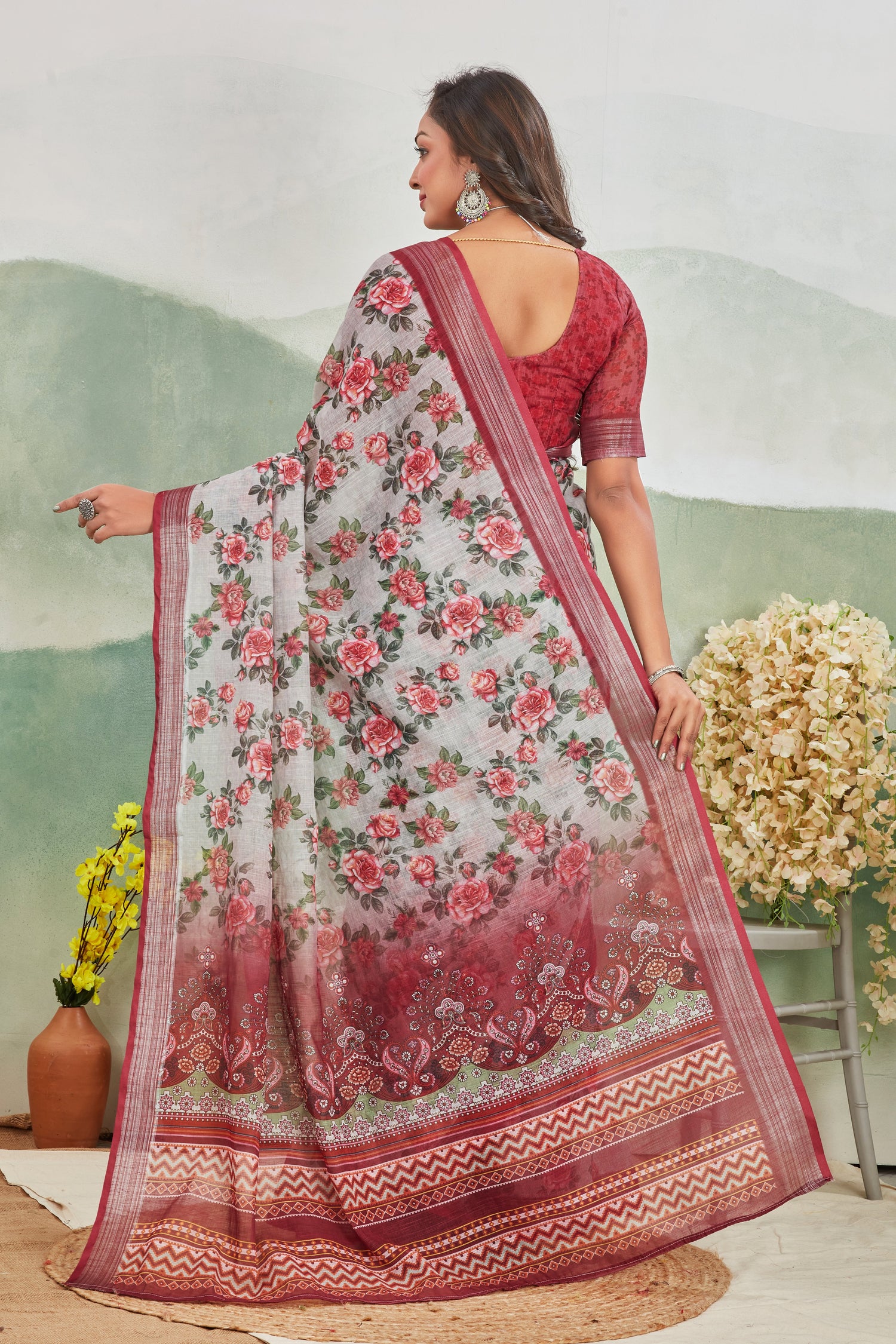 Elegance Grey Printed Saree