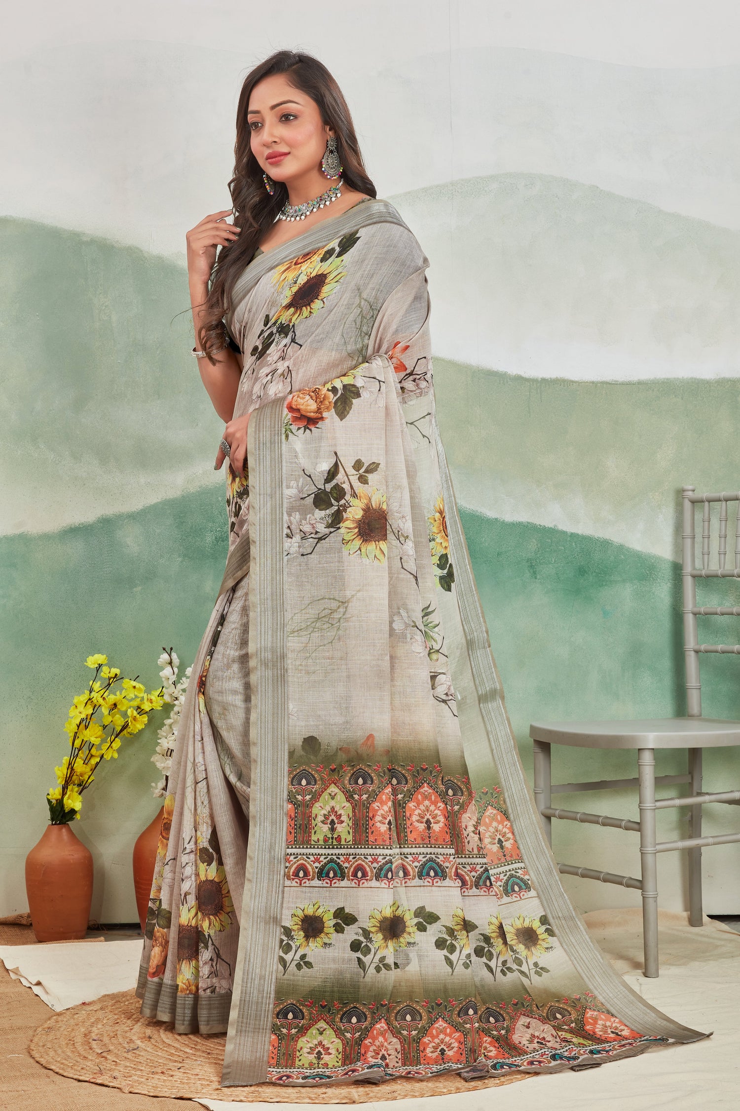 Heritage Style Linen Silk Saree With Soft Digital Prints For Women