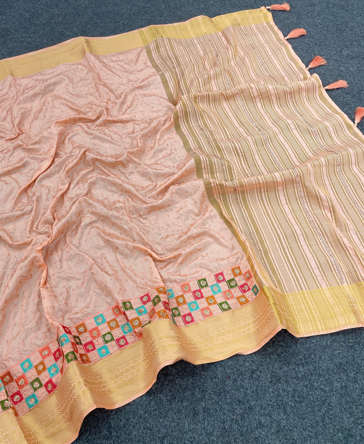 Pink Indian Ethnic Saree In Soft Silk Fashionable Embroidered Design