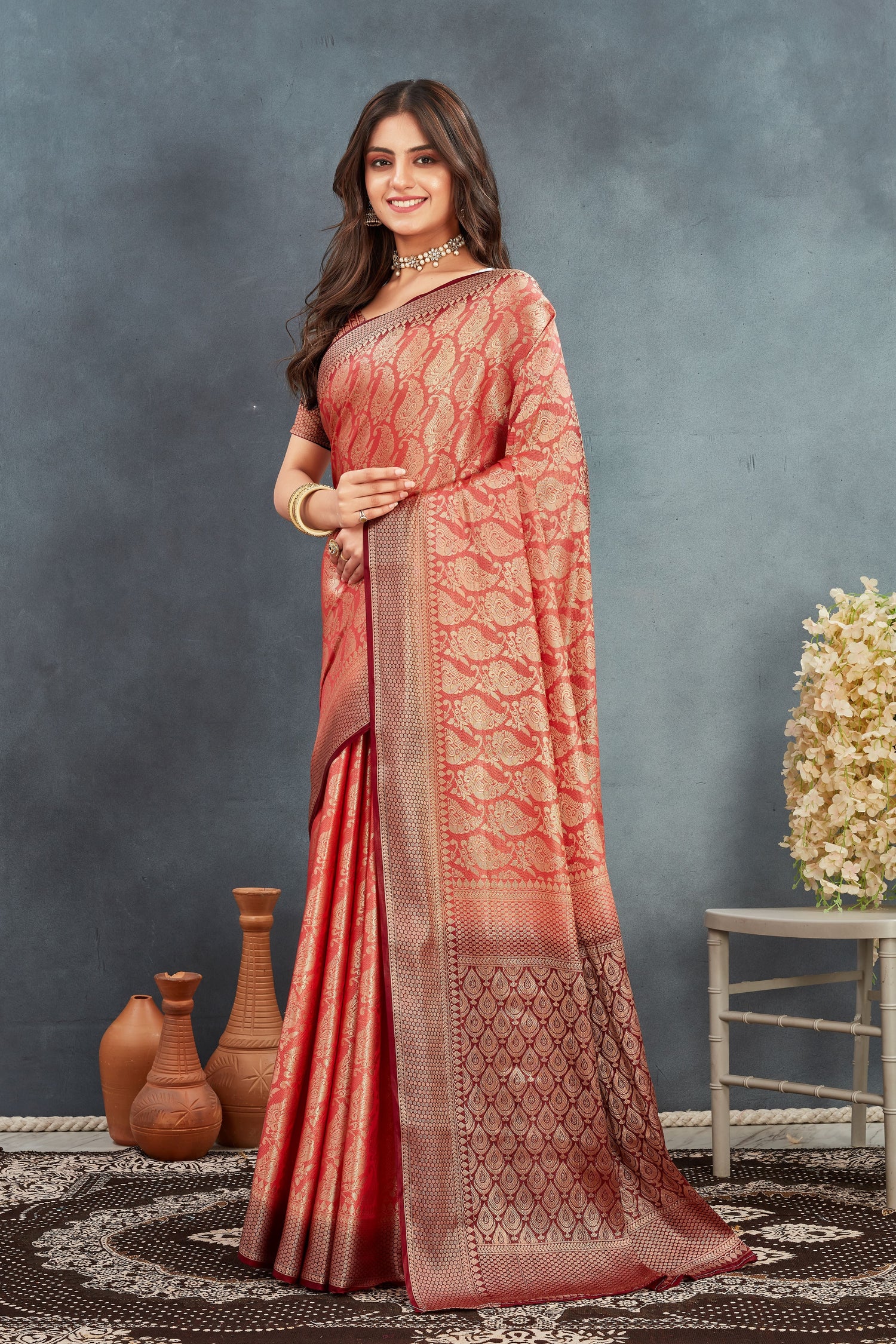 Elegant Zari Woven Mysore Silk Saree With Fashionable Blouse For Wedding Functions