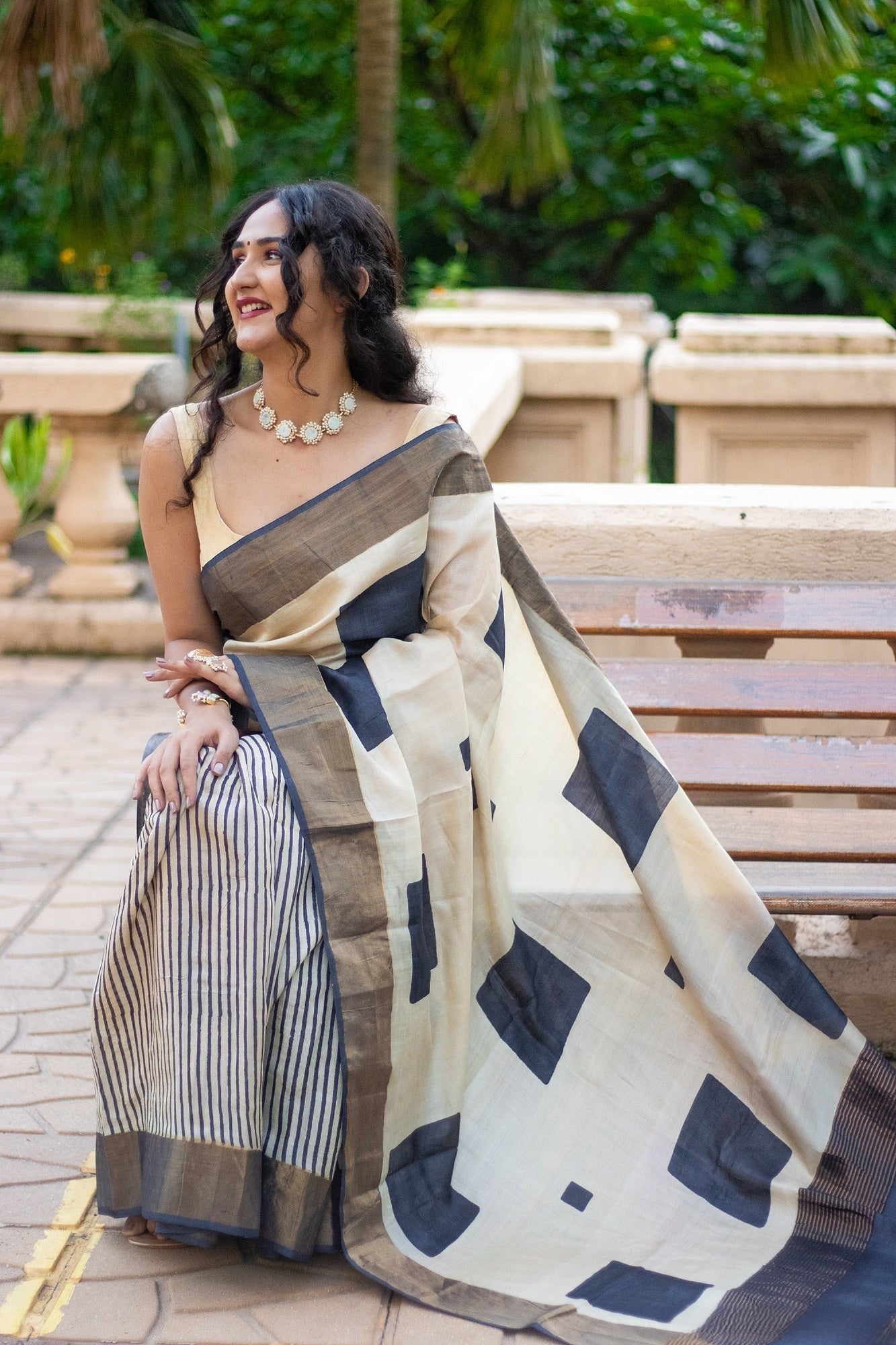 Elegant Kalamkari Printed Tussar Silk Saree for Women Includes Stylish Blouse