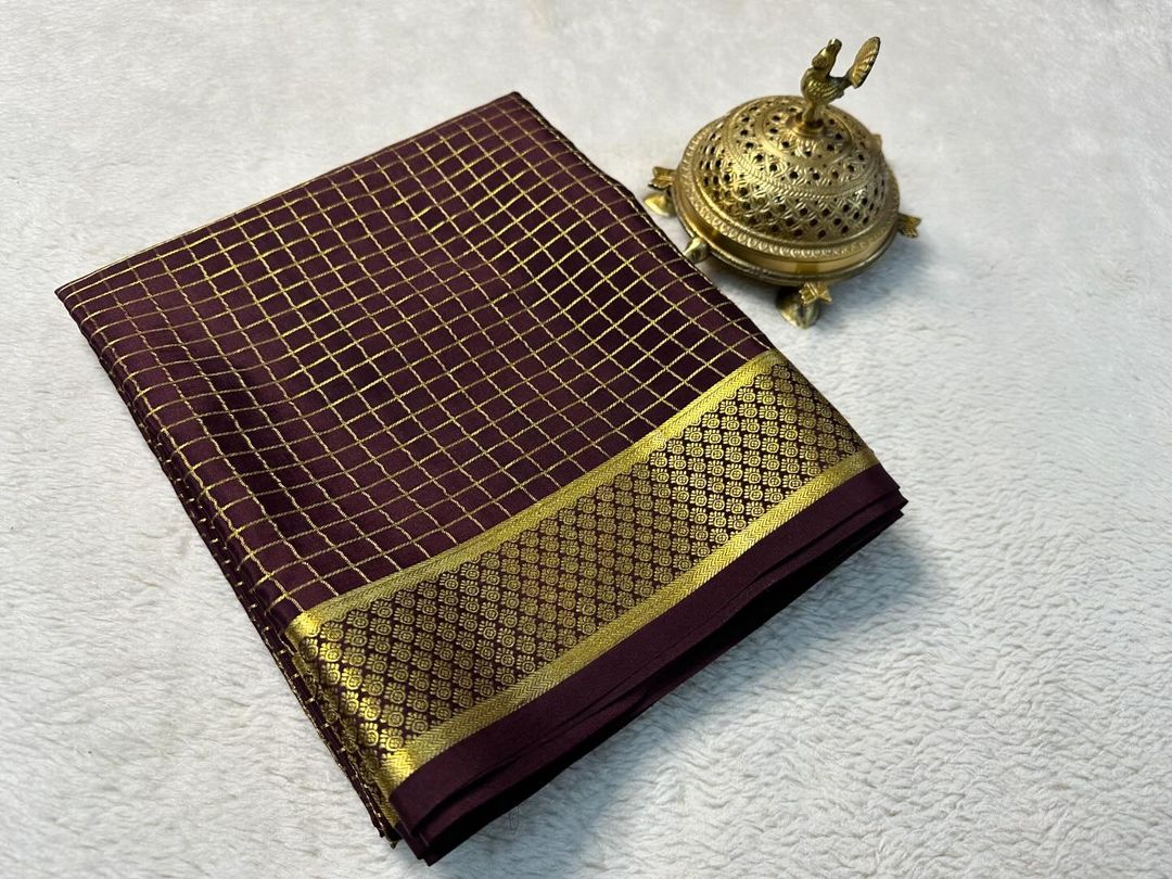 Elegant Brown Mysore Silk Brocade Saree With Traditional Pallu Design