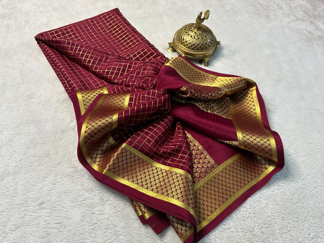 Captivating Maroon Mysore Brocade Silk Saree With Rich Zari Pallu