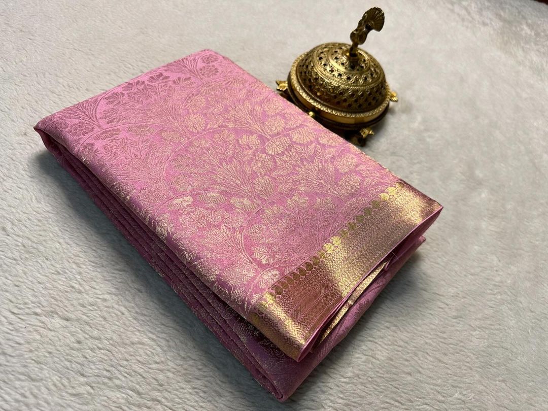 Heritage Pink Mysore Brocade Saree With Intricate Pallu Detailing