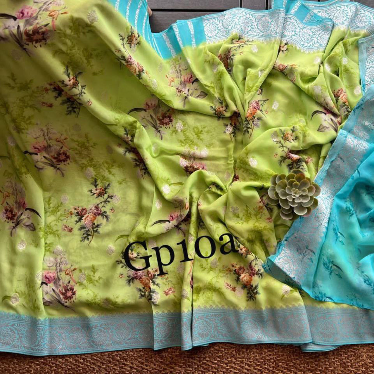 Gorgeous Green Banarasi Crepe Silk Saree With Digital Print For Weddings