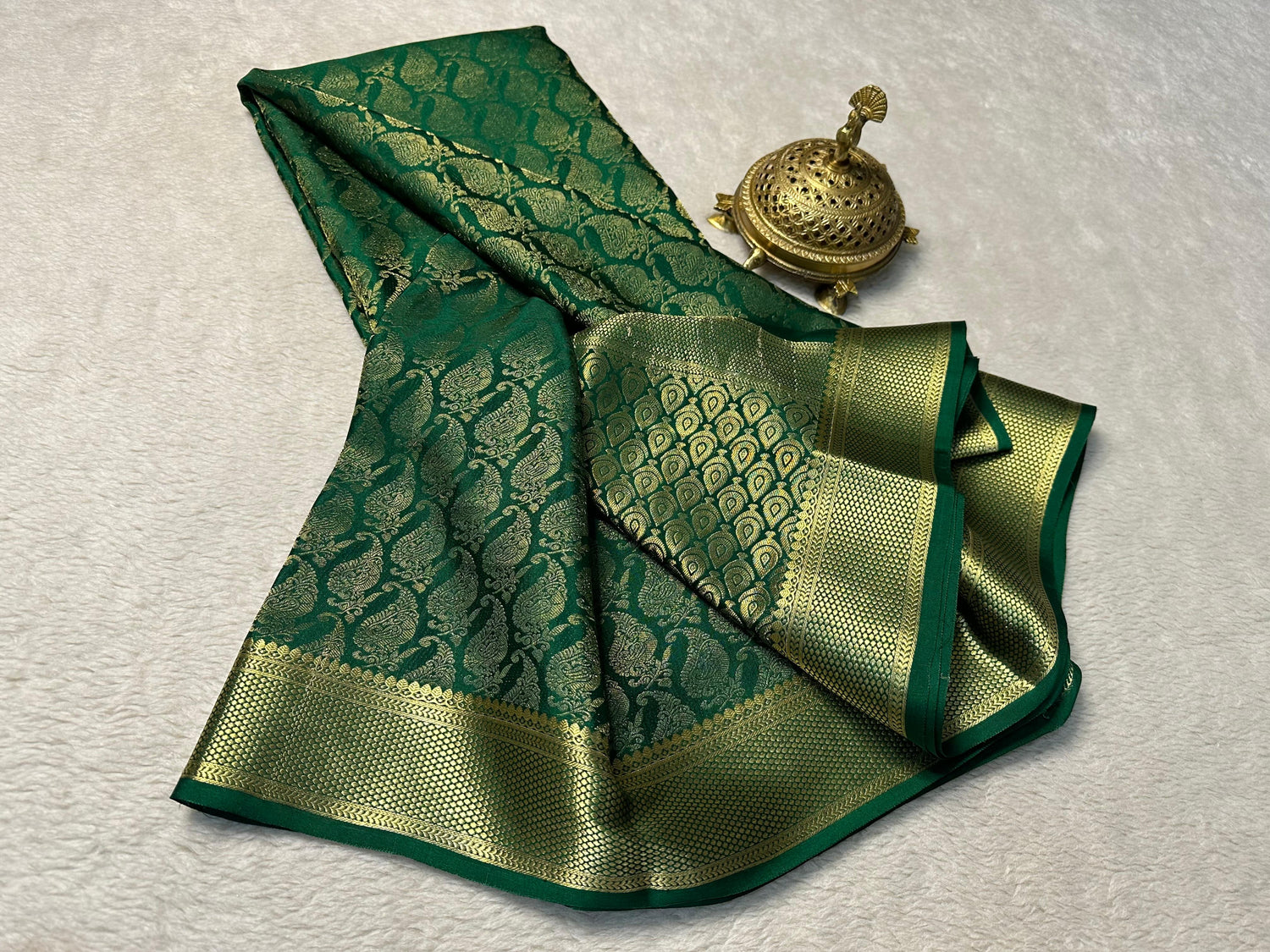 Festive Wear Green Mysore Brocade Saree In Pure Silk With Luxurious Rich Pallu