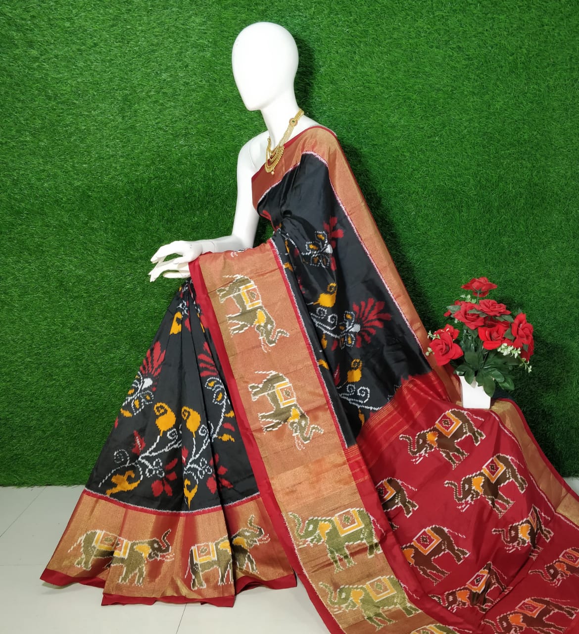 Poichampally Ikkat Kanchi Silk Sarees