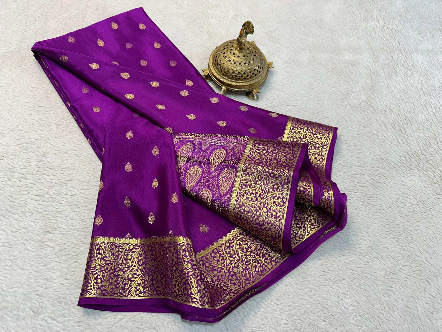 Plain Crepe Silk Saree Traditional Mysore Zari Border Party Wear