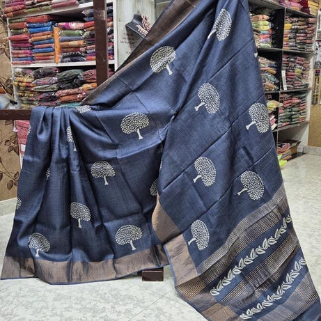 Tussar Handprint Sarees with Kanchi Pallu in Navy blue