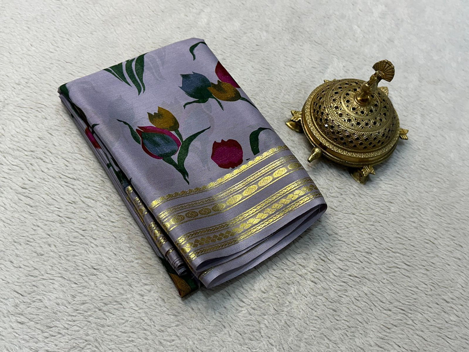 Occasion Wear Fancy Saree In Pure Mysore Crepe Silk With Traditional Print Work