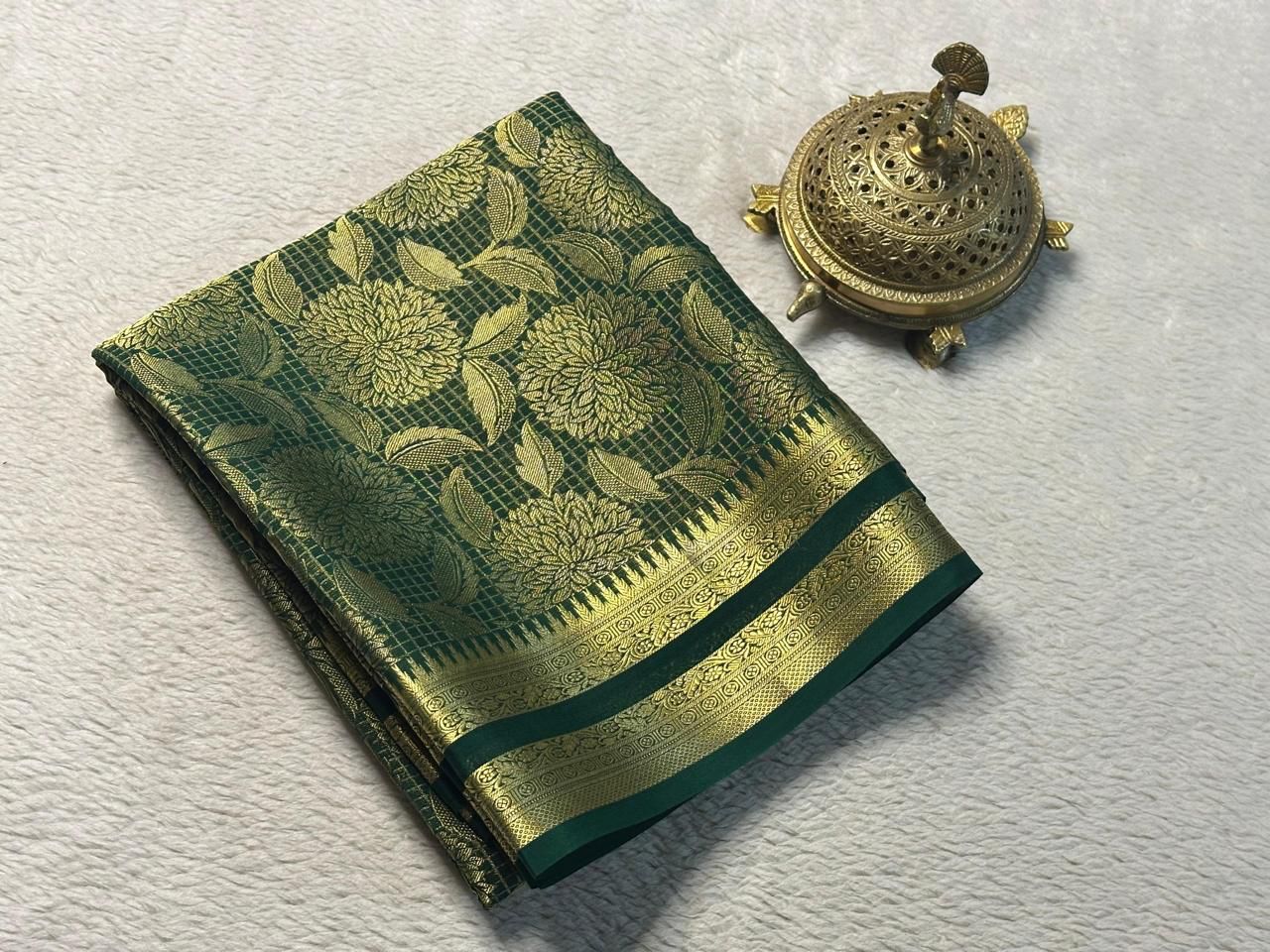 Gorgeous Traditional Mysore Silk Brocade Gold Zari Weaving Bridal Look Saree