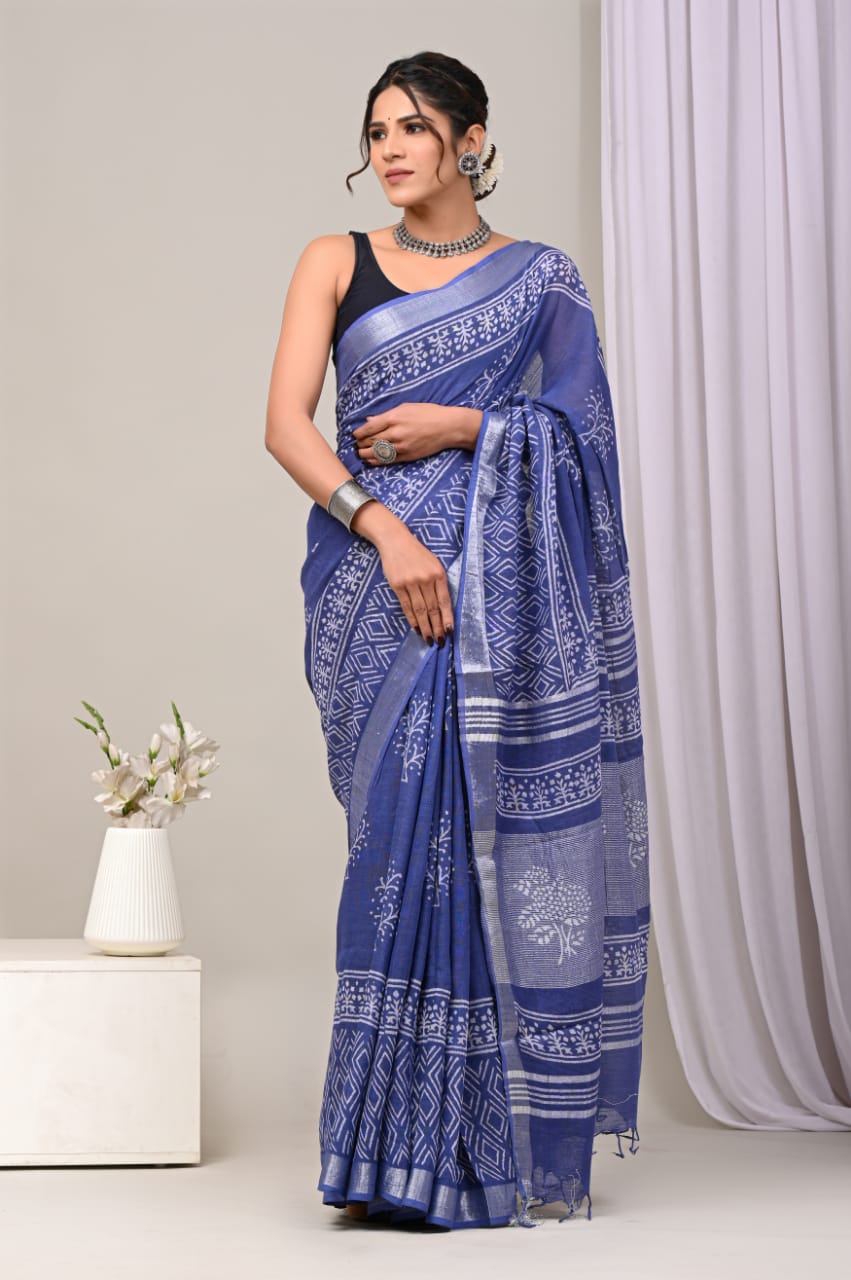 Graceful Linen Printed Saree With Matching Trendy Blouse For Festivals