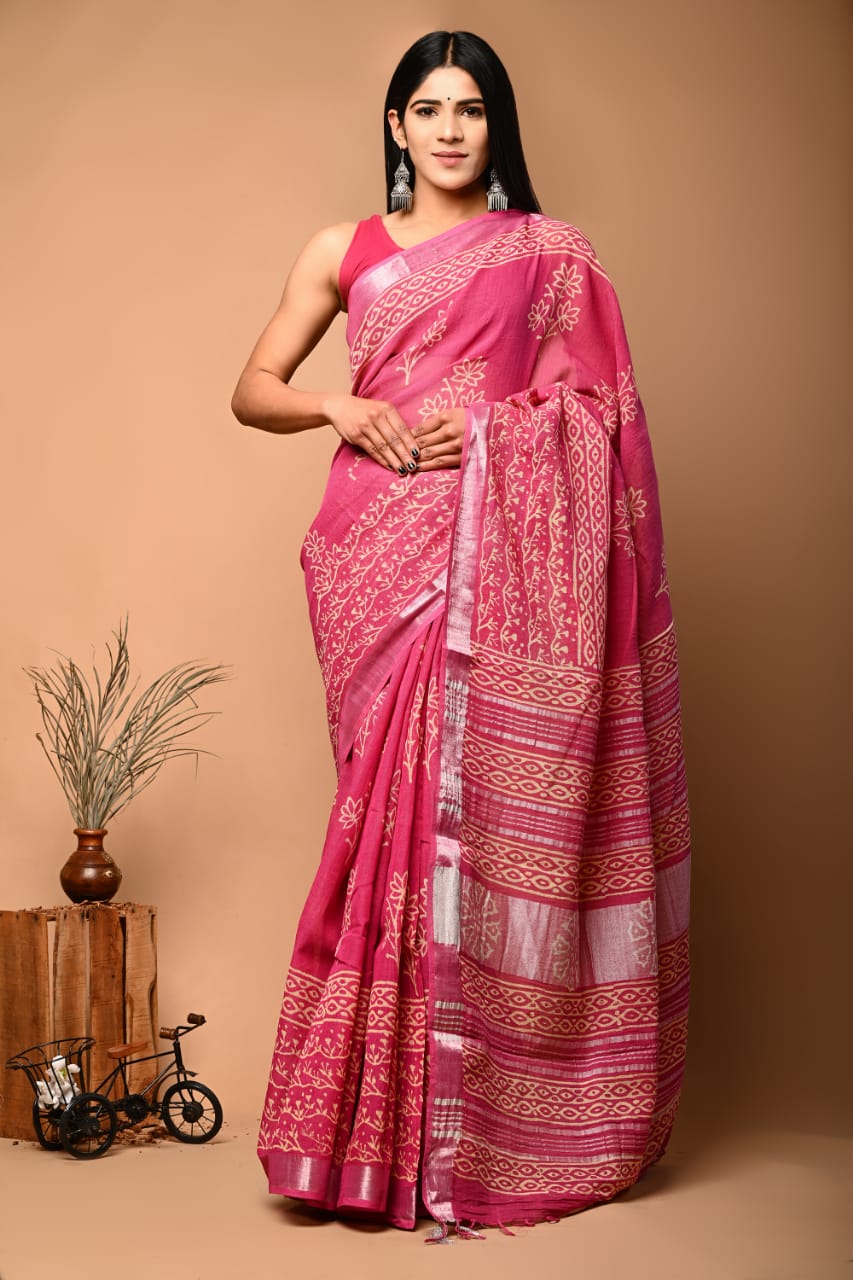 Luxury Linen Printed Saree In Traditional Look With Contemporary Blouse