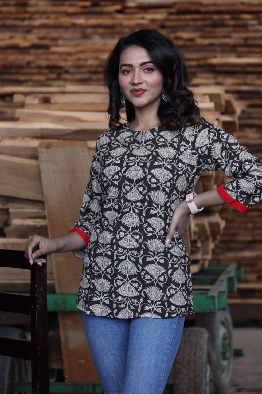 Women's Black & White Bold Geometric Print Short Top | Round Neck Casual Relaxed Fit Ethnic Wear