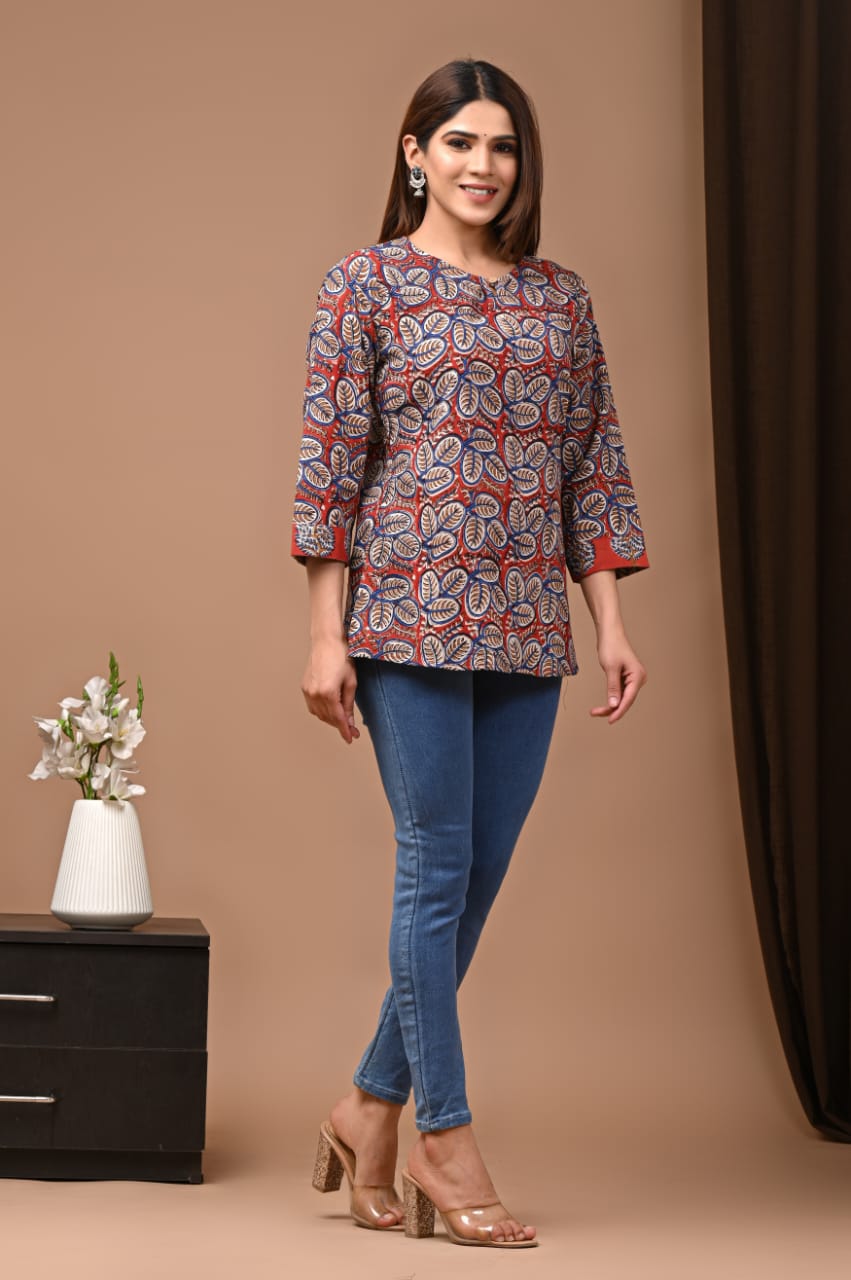 Women's Mauve Pink Geometric Jaal Print Short Top | Round Neck 3/4 Sleeve Casual Ethnic Wear
