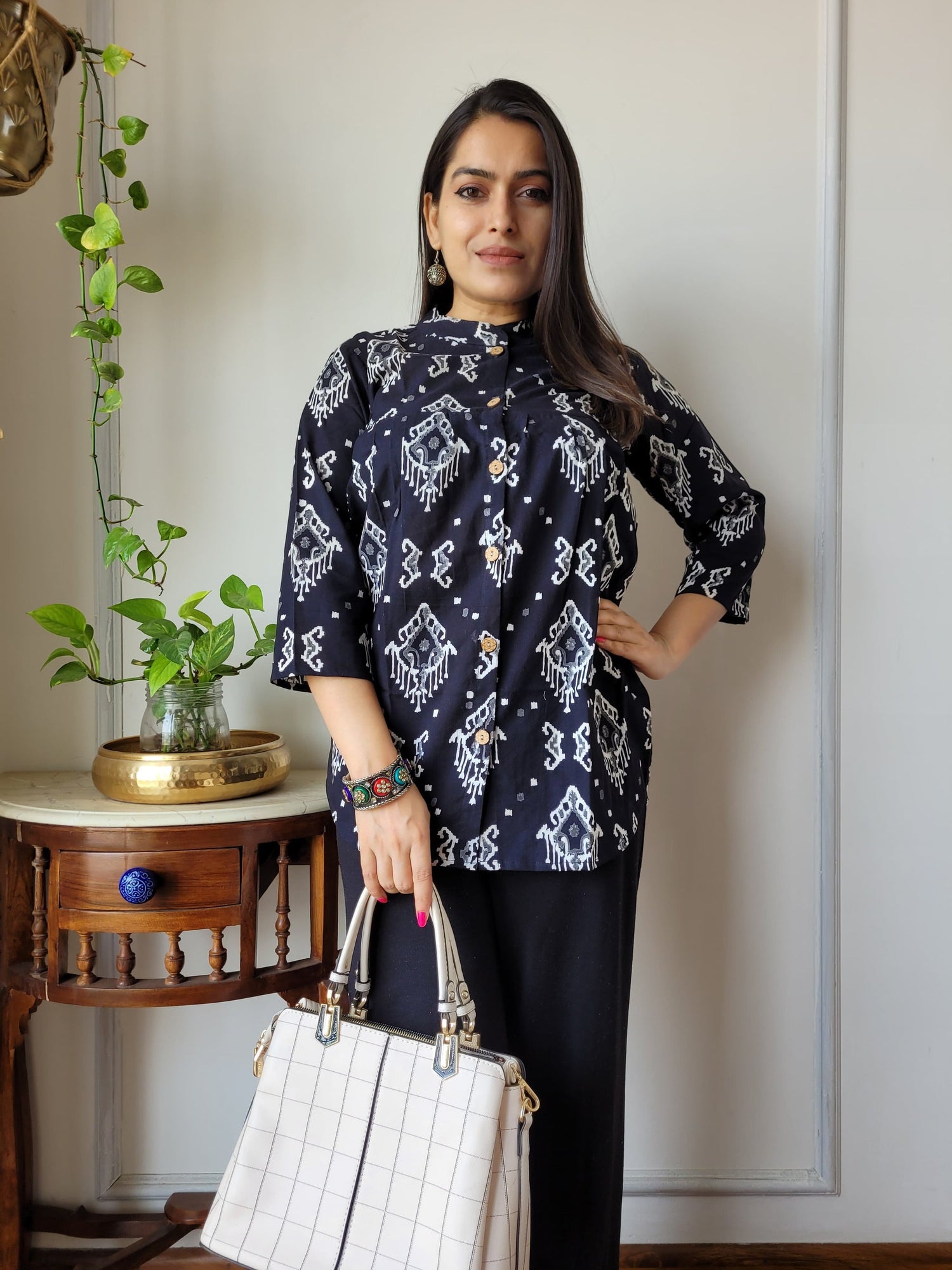Women's Navy Blue Abstract Print Casual Top | Full Sleeve Loose Fit Kurti