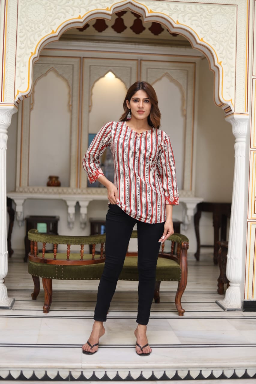Women's White Pink Stripe Casual Short Top | Round Neck Relaxed Fit Everyday Ethnic Wear