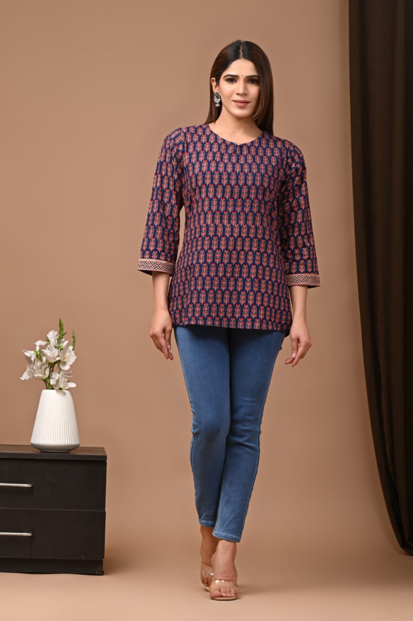 Women's Wine Purple Small Floral Print Short Top | Round Neck Casual Relaxed Fit Ethnic Kurti