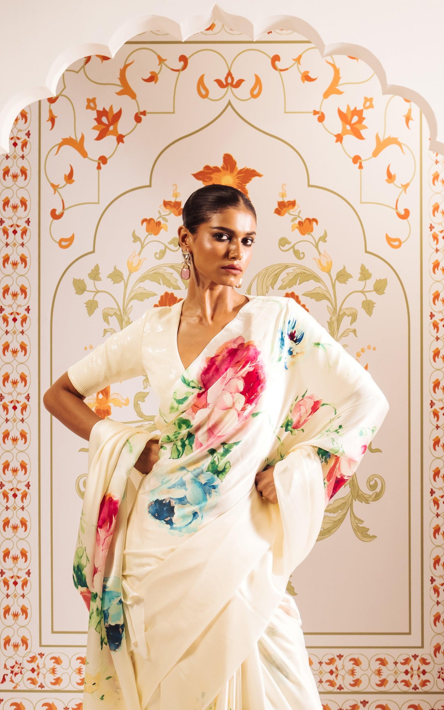 Buy Shyla White Satin Silk Saree with Abstract Flowers