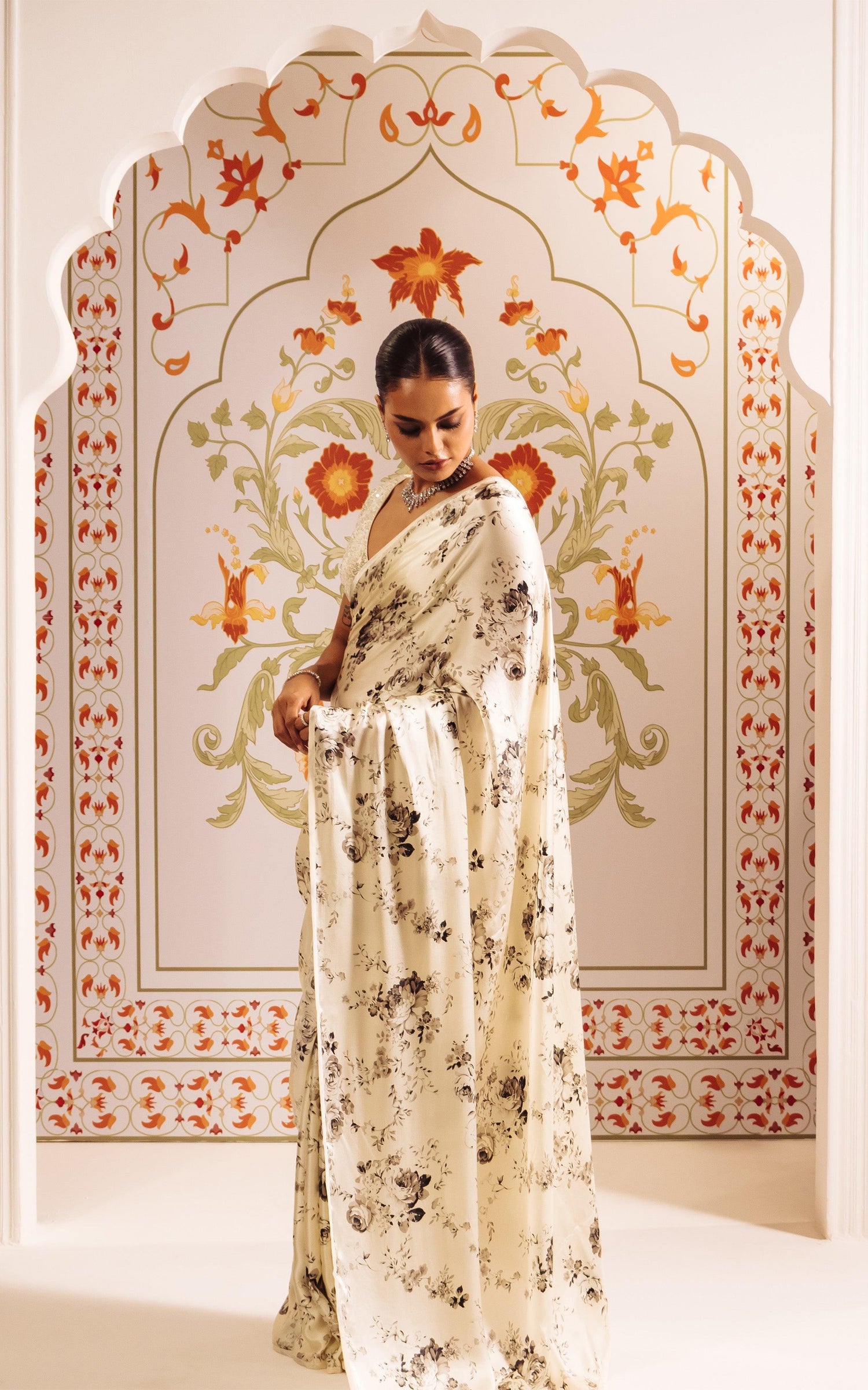 Buy The Tara Saree Pure White Satin Silk Saree | Premvastra