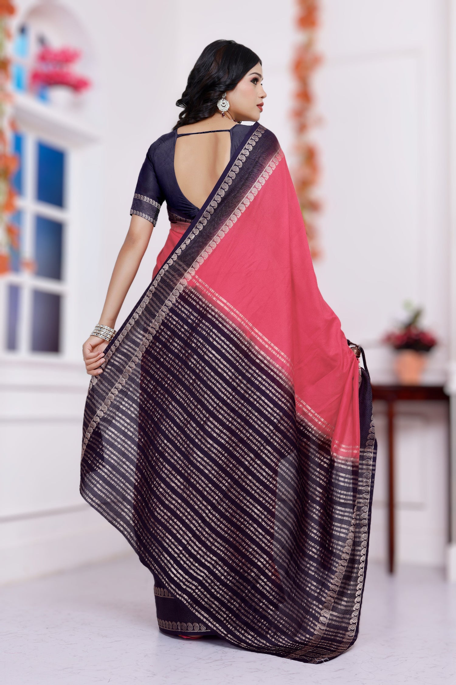 Ethnic Mysore Crepe Silk Saree With Sleek Finish