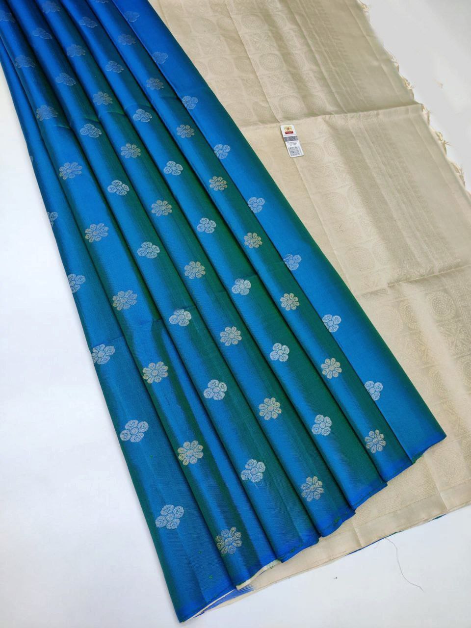 Traditional Festival Silk Saree Blue Kanchipuram Weave Delight