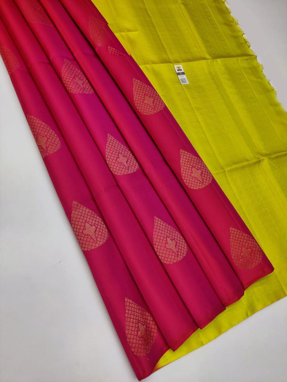 Stunning Maroon Kanchipuram Wedding Saree Handwoven In Pure Silk