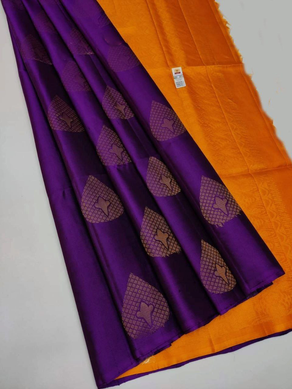 Traditional South Indian Silk Saree In Purple Kanchipuram Weaves