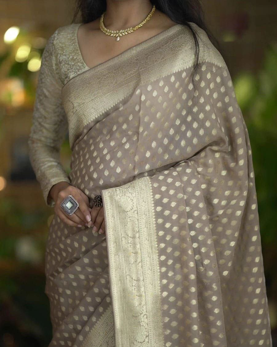 Soft Silk Saree With Detailed Rich Pallu And Embroidered Blouse