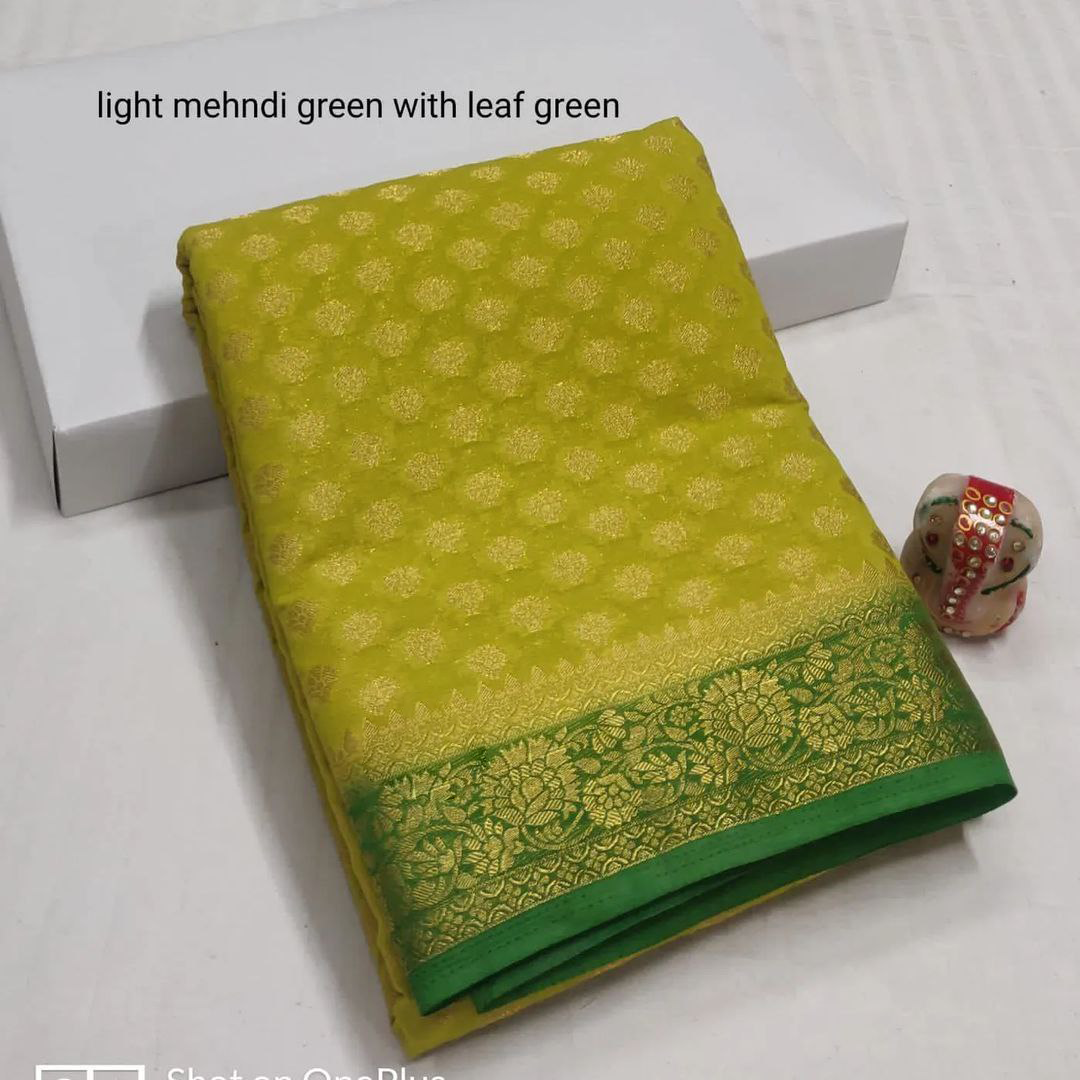Vibrant Soft Silk Saree With Detailed Pallu And Contrast Blouse Fabric