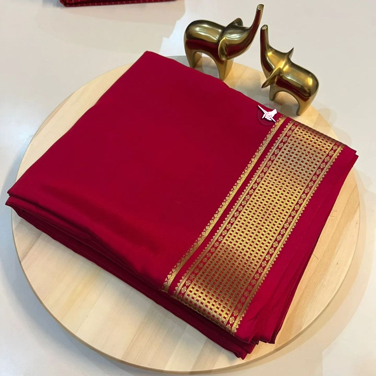 Soft Weave Red Mysore Saree In Silk With Simple Zari Finish