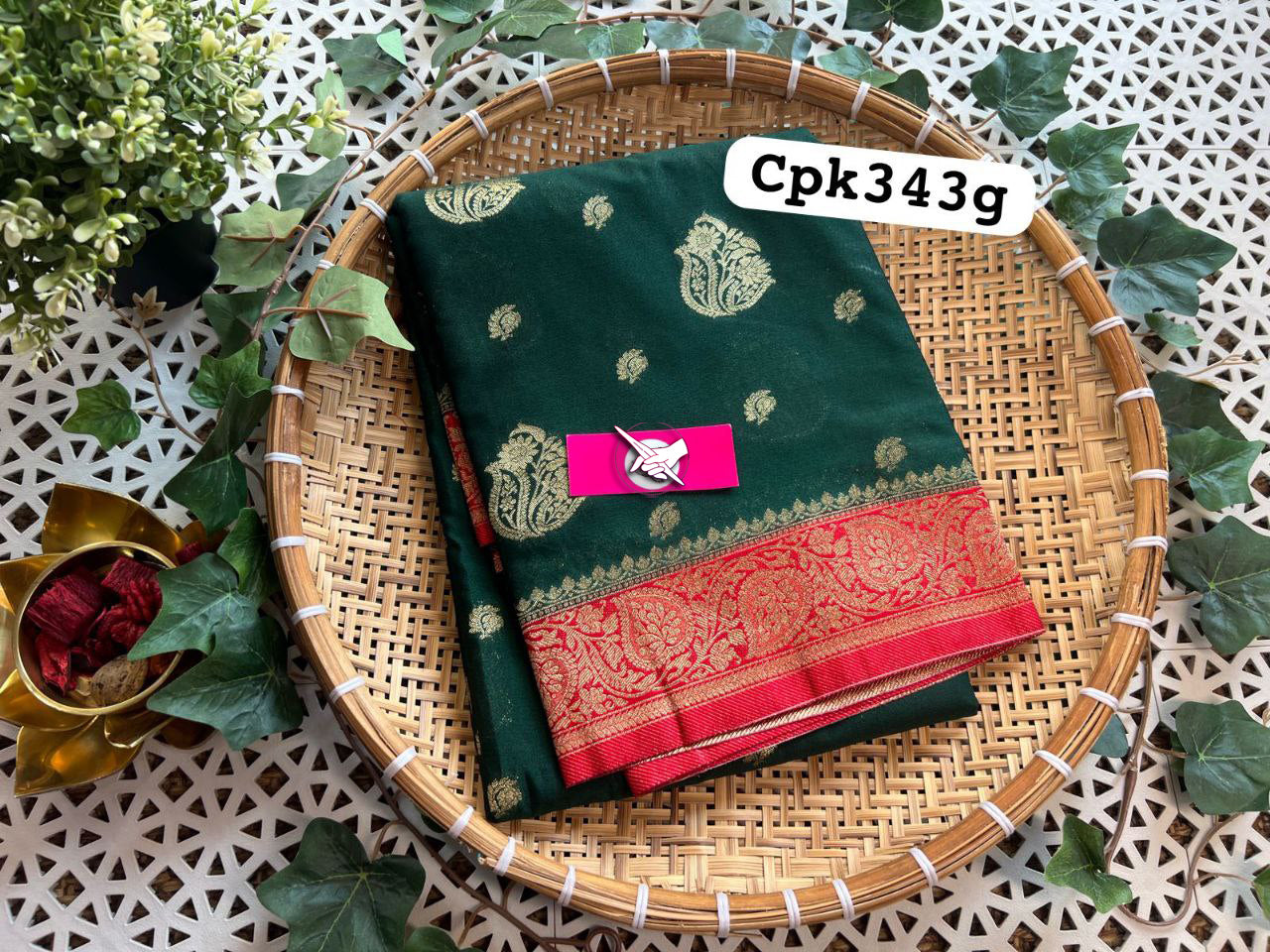 Green And Pink Festive Silk Saree Traditional Maheshwari Weaving With Matching Blouse