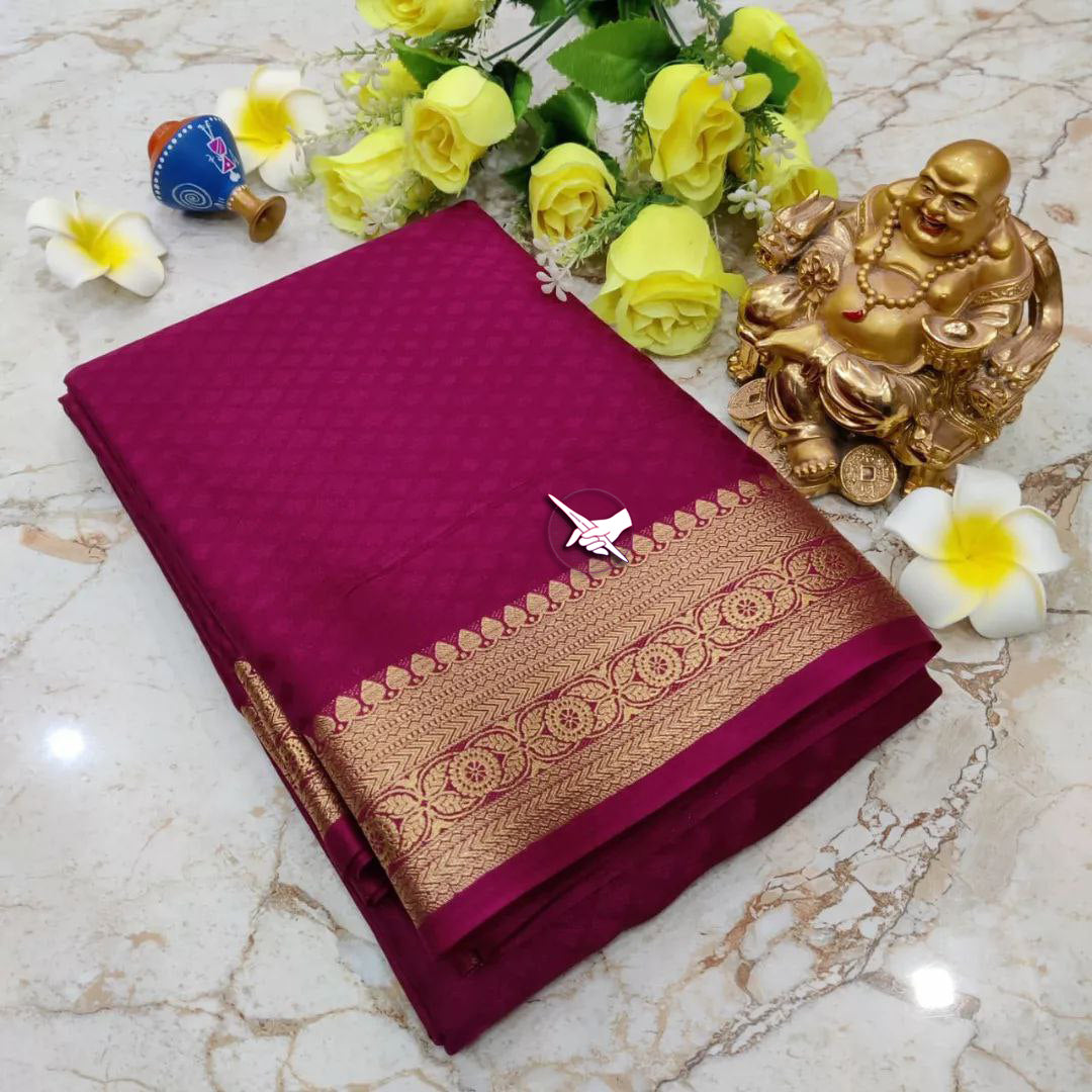Traditional Light Purple Mysore Soft Silk Saree With Contrast Zari And Unstitched Blouse