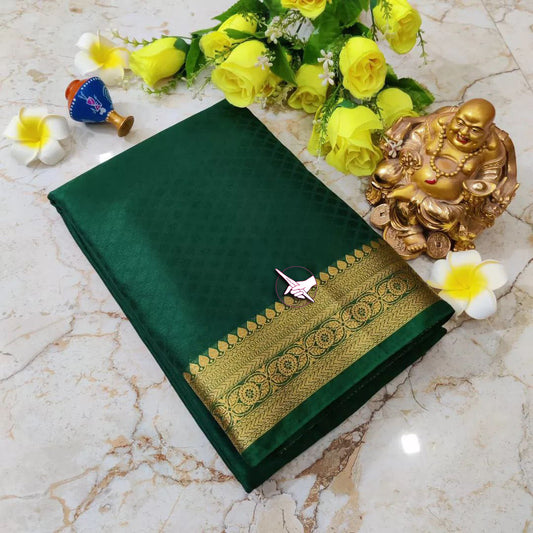 🥰Exclusive  Zari Border Green Plain Mysore Silk Saree.🥰