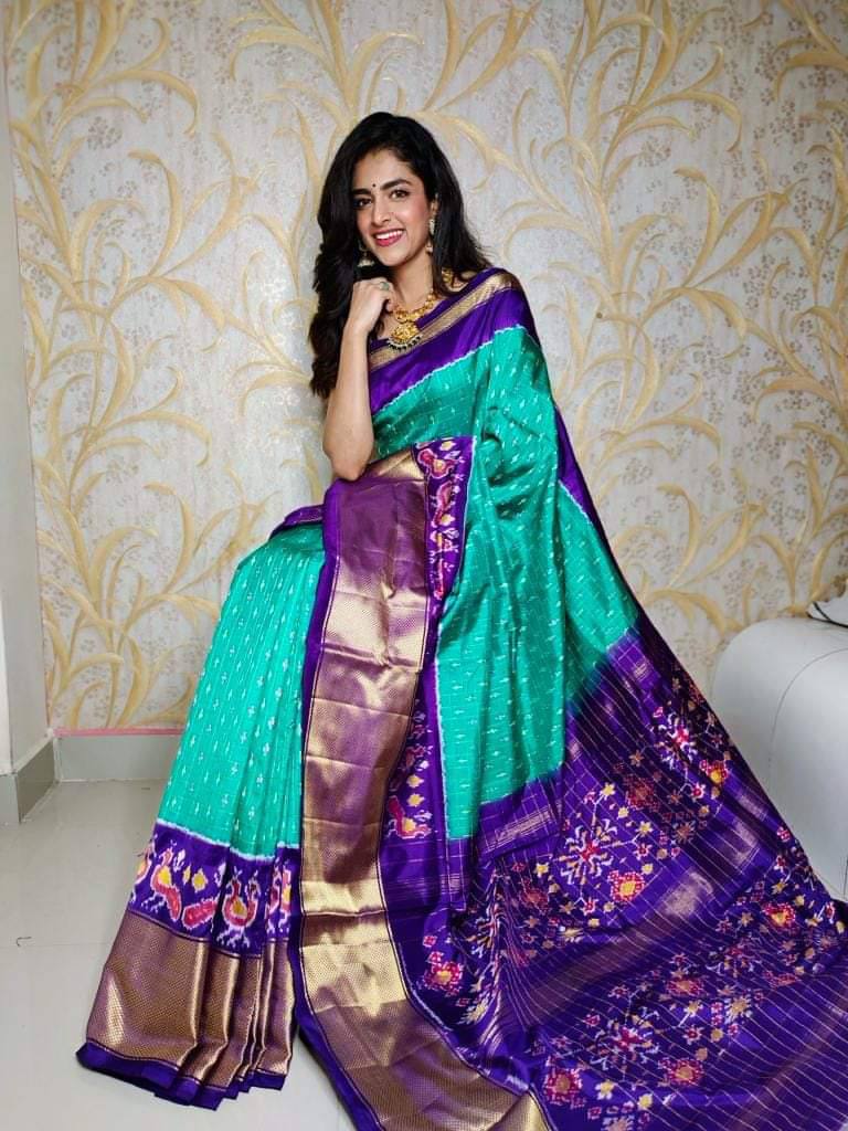Ikkat Pattern Digital Print Soft Silk Handloom Saree
