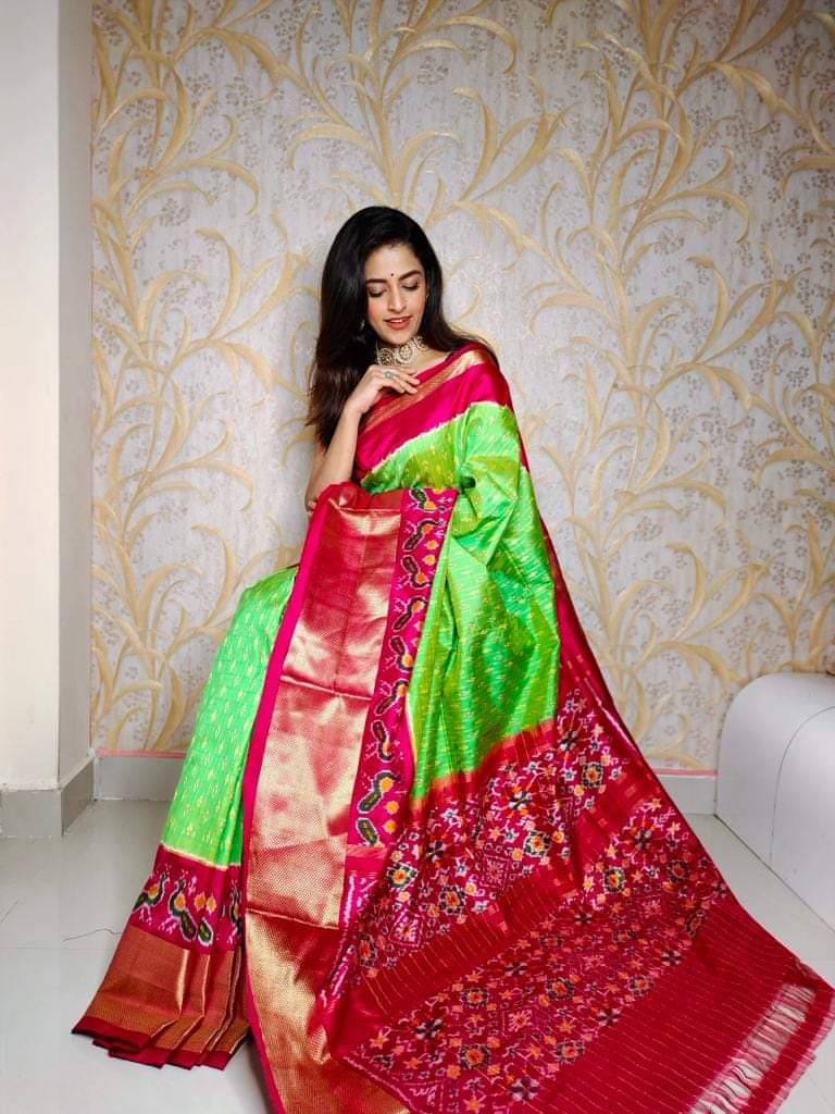 Digital Printed Ikkat Saree In Pure Soft Silk