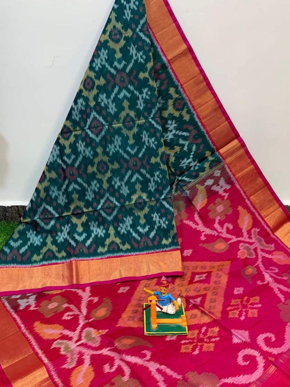 Crafted Handloom Ikkat Digital Print Saree In Smooth Soft Silk