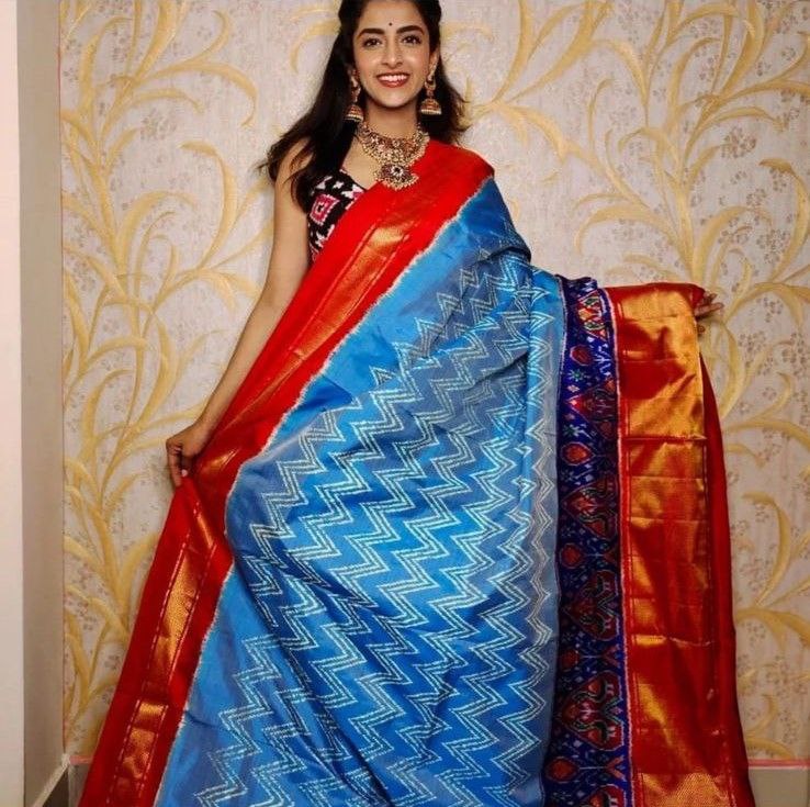 Soft And Shiny Silk Saree With Trendy Ikkat Digital Print