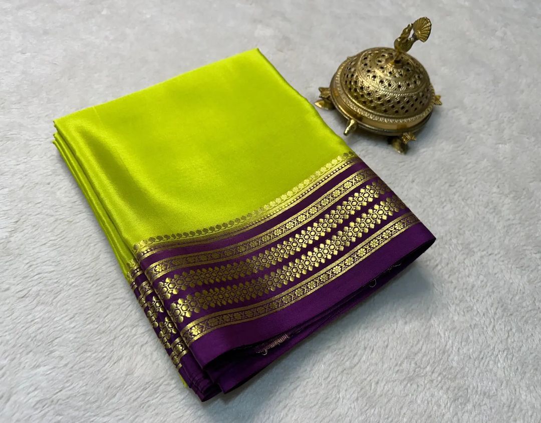 Contrast Pallu Mysore Soft Silk Saree With Unstitched Blouse
