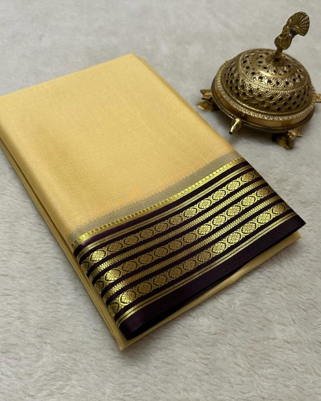Authentic Mysore Soft Silk Saree With Dual Tone Contrast Border
