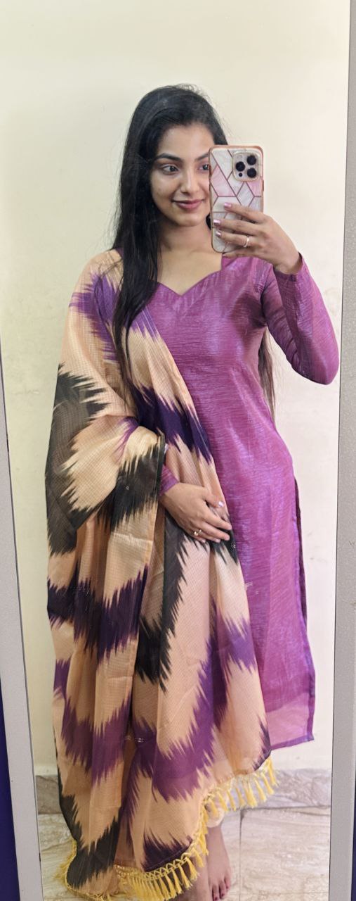 Fascinate Fancy Crush Readymade Kurti With Dupatta