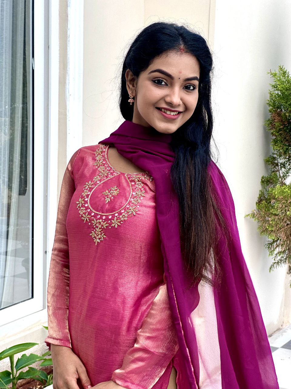 Glamorous Fancy Crush Readymade Kurti With Dupatta